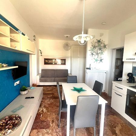 Apartment Aurora & Nicole Ideal Per Biker Con Terazza Vista Mare Parcheggio E Wi-Fi Gratuiti Pietra Ligure Eksteriør bilde